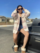 Load image into Gallery viewer, CASEY TEDDY COAT