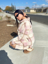 Load image into Gallery viewer, CASEY TEDDY COAT